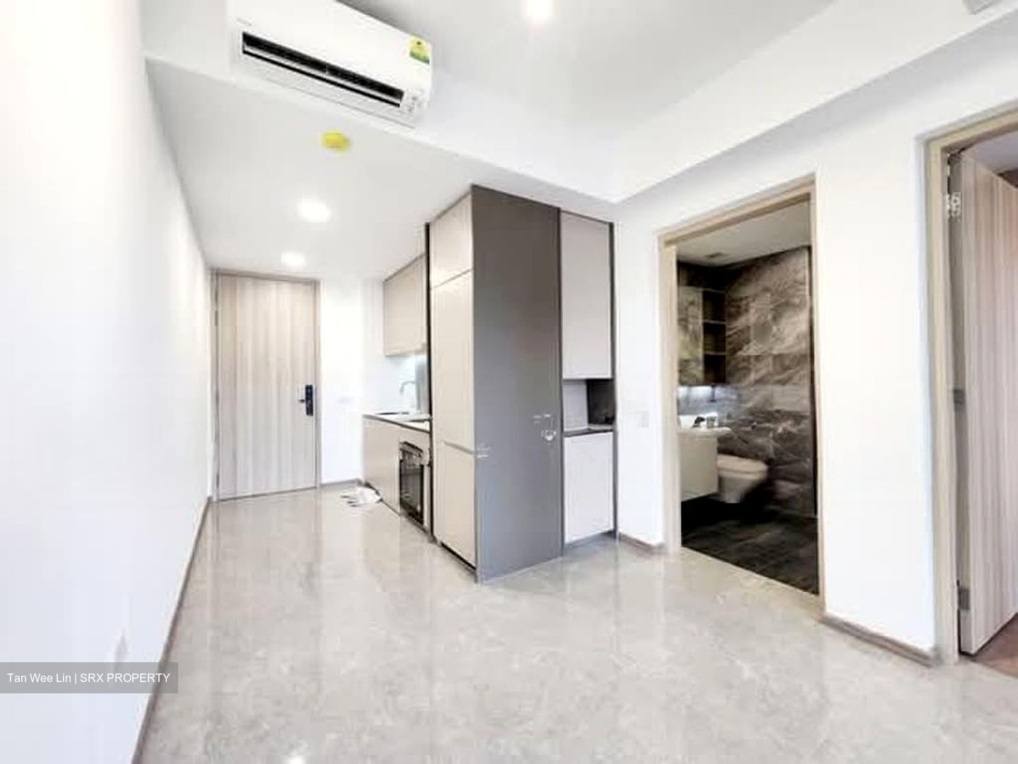 Sengkang Grand Residences (D19), Apartment #595197501